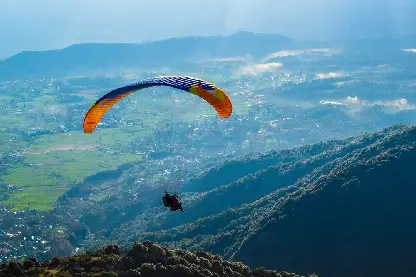 Paragliding in Munnar
