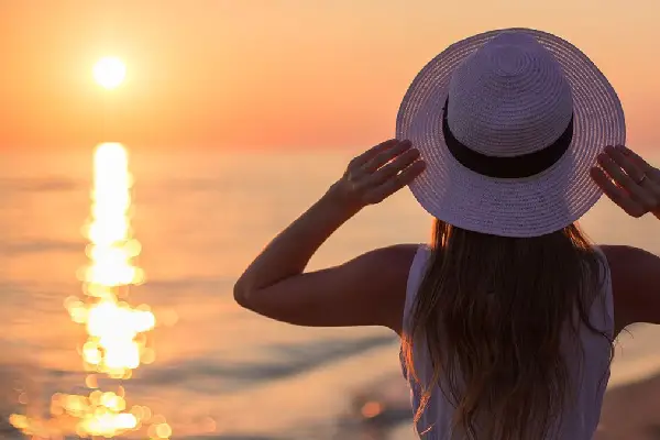 Kerala family tour package covering beaches, backwaters and hill stations