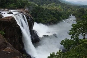 Kerala Tour Packages Upto 25% Off - Book Now